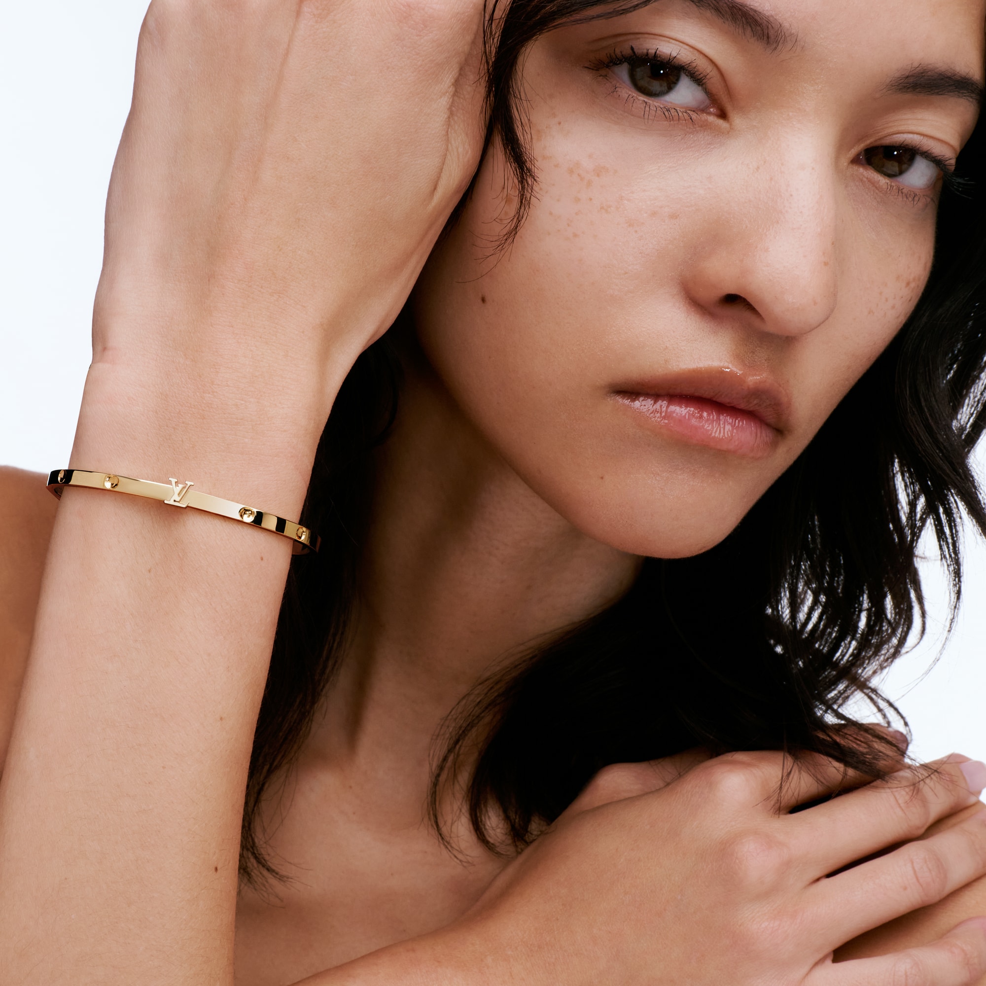 Empreinte Small Bangle, Yellow Gold - Jewelry - Categories | LOUIS
